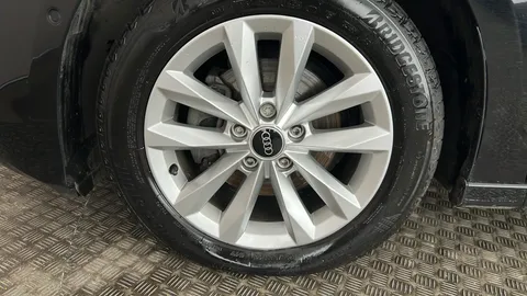 AUDI A3 30 TFSI Technik S Tronic