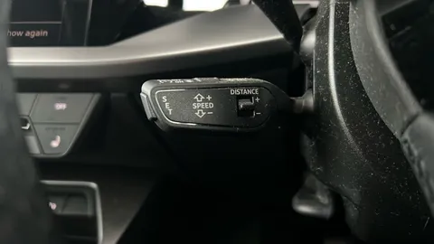 AUDI A3 30 TFSI Technik S Tronic