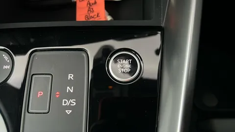 AUDI A3 30 TFSI Technik S Tronic