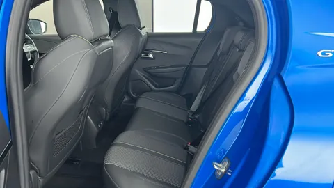 PEUGEOT 208 1.2 PureTech 100 GT