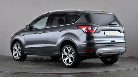 FORD KUGA 2.0 TDCi Titanium Edition 2WD