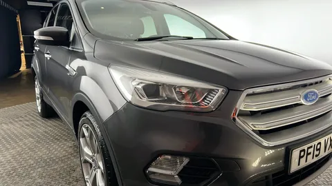 FORD KUGA 2.0 TDCi Titanium Edition 2WD