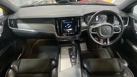 VOLVO V90 2.0 D4 R DESIGN Geartronic