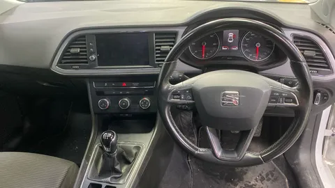 SEAT LEON 1.6 TDI SE Dynamic [EZ]