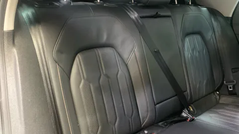 CUPRA FORMENTOR 1.4 eHybrid 204 V2 DSG