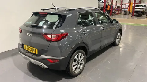 KIA STONIC 1.0T GDi 99 2