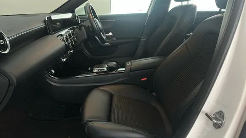 MERCEDES-BENZ A CLASS A180d Sport Executive Auto