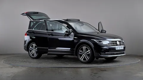 VOLKSWAGEN TIGUAN 1.5 TSI 150 Elegance DSG