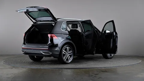 VOLKSWAGEN TIGUAN 1.5 TSI 150 Elegance DSG