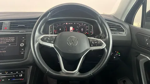 VOLKSWAGEN TIGUAN 1.5 TSI 150 Elegance DSG