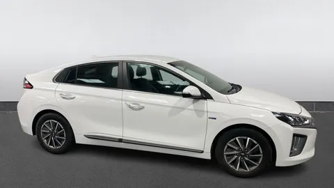 HYUNDAI IONIQ 100kW Premium 38kWh Auto