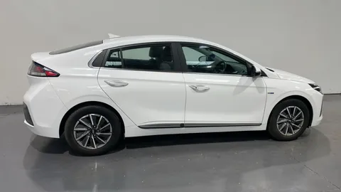 HYUNDAI IONIQ 100kW Premium 38kWh Auto