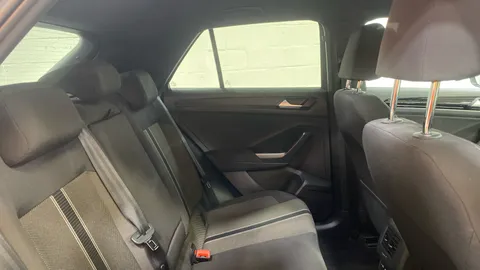 VOLKSWAGEN T-ROC 1.0 TSI 110 Black Edition