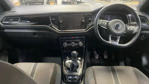 VOLKSWAGEN T-ROC 1.0 TSI 110 Black Edition