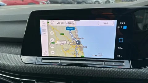 VOLKSWAGEN GOLF 1.5 eTSI 150 R-Line DSG