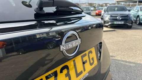 NISSAN JUKE 1.0 DiG-T 114 Tekna