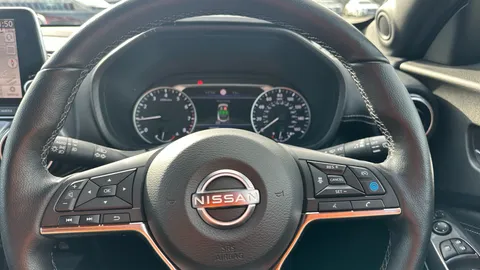 NISSAN JUKE 1.0 DiG-T 114 Tekna