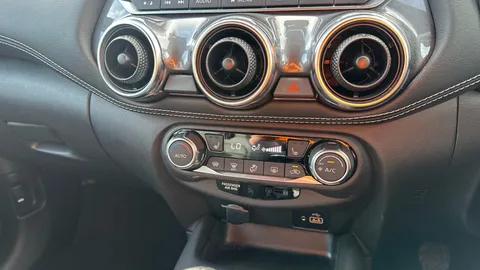 NISSAN JUKE 1.0 DiG-T 114 Tekna