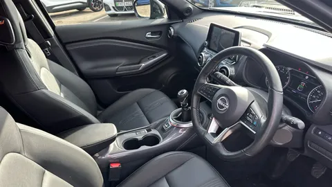 NISSAN JUKE 1.0 DiG-T 114 Tekna