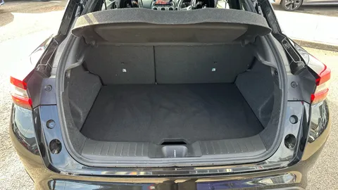 NISSAN JUKE 1.0 DiG-T 114 Tekna