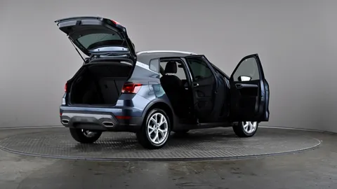 SEAT ARONA 1.0 TSI 110 FR