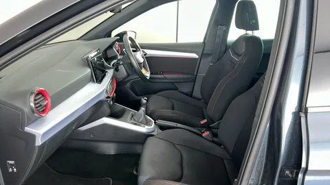 SEAT ARONA 1.0 TSI 110 FR