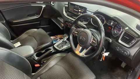 KIA CEED 1.4T GDi ISG 3 DCT