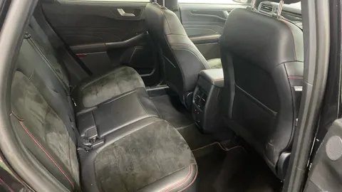 FORD KUGA 2.5 PHEV ST-Line X Edition CVT