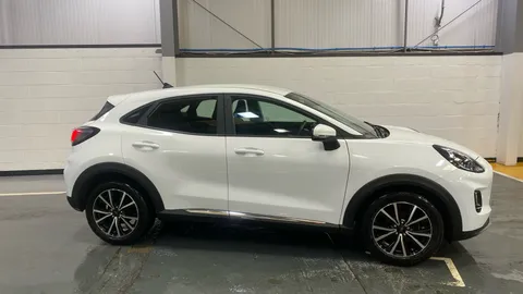 FORD PUMA 1.0 EcoBoost Hybrid mHEV Titanium