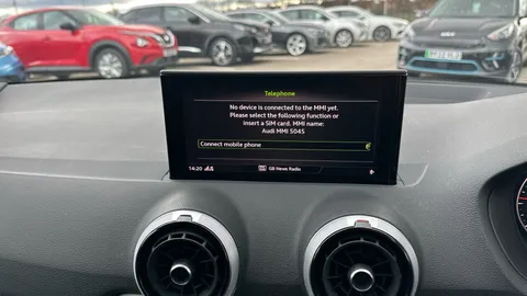 AUDI Q2 35 TFSI S Line S Tronic