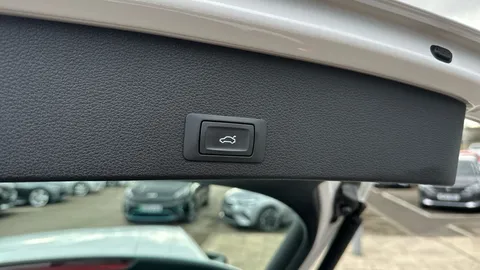 AUDI Q2 35 TFSI S Line S Tronic