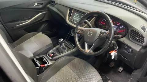VAUXHALL GRANDLAND X 1.2 Turbo SE