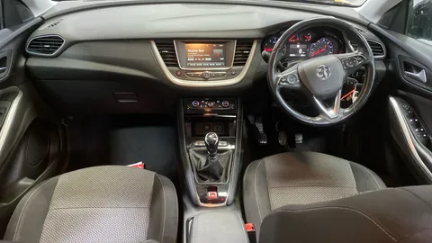 VAUXHALL GRANDLAND X 1.2 Turbo SE