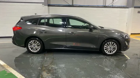 FORD FOCUS 1.5 EcoBlue 120 Titanium