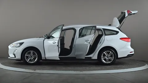 FORD FOCUS 1.5 EcoBlue 120 Zetec