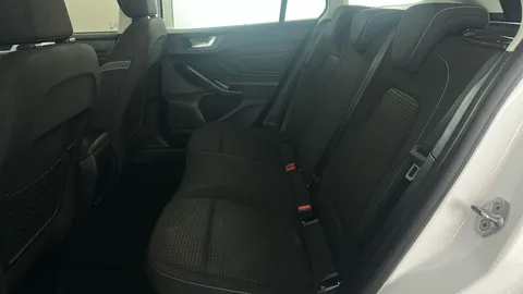 FORD FOCUS 1.5 EcoBlue 120 Zetec