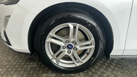 FORD FOCUS 1.5 EcoBlue 120 Zetec