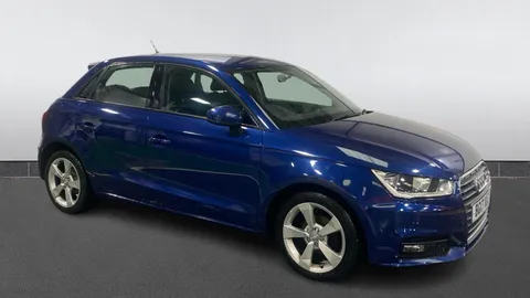 AUDI A1 1.0 TFSI Sport