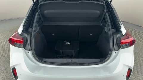 VAUXHALL CORSA 100kW SRi Nav Premium 50kWh Auto [7.4kWCh]