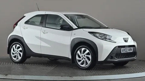 TOYOTA AYGO X 1.0 VVT-i Pure