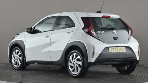 TOYOTA AYGO X 1.0 VVT-i Pure