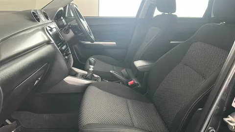 SUZUKI VITARA 1.4 Boosterjet 48V Hybrid SZ-T