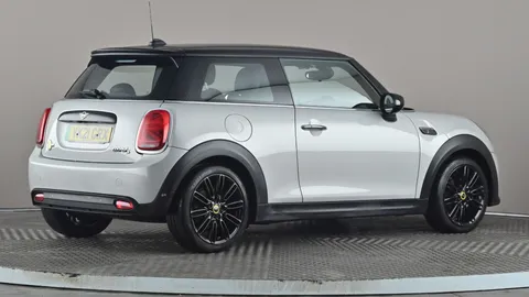 MINI HATCHBACK 135kW Cooper S Level 2 33kWh Auto