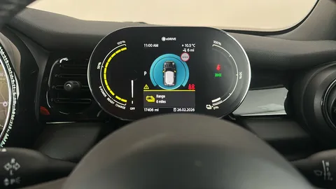 MINI HATCHBACK 135kW Cooper S Level 2 33kWh Auto