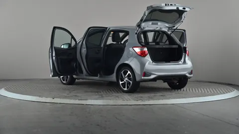 TOYOTA YARIS 1.5 Hybrid Excel CVT