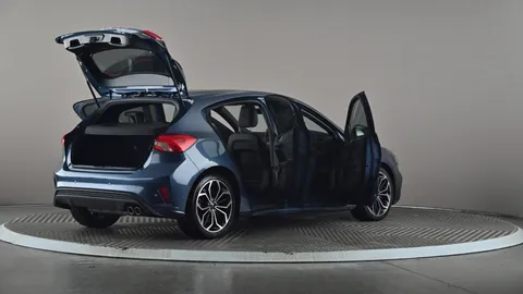 FORD FOCUS 1.0 EcoBoost Hybrid mHEV 125 ST-Line X Edition