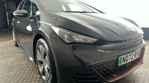 CUPRA BORN 150kW V1 58kWh Auto