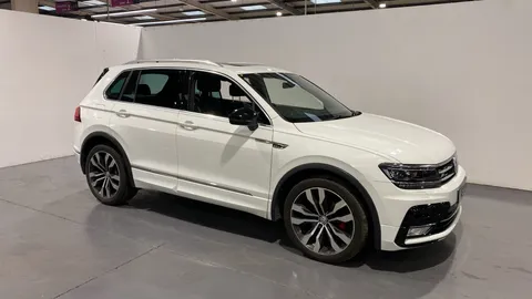 VOLKSWAGEN TIGUAN 2.0 TDi 150 R-Line