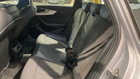 AUDI A4 2.0 TDI 190 S Line S Tronic