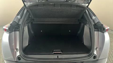 PEUGEOT 2008 1.2 PureTech 130 Allure Premium+ EAT8